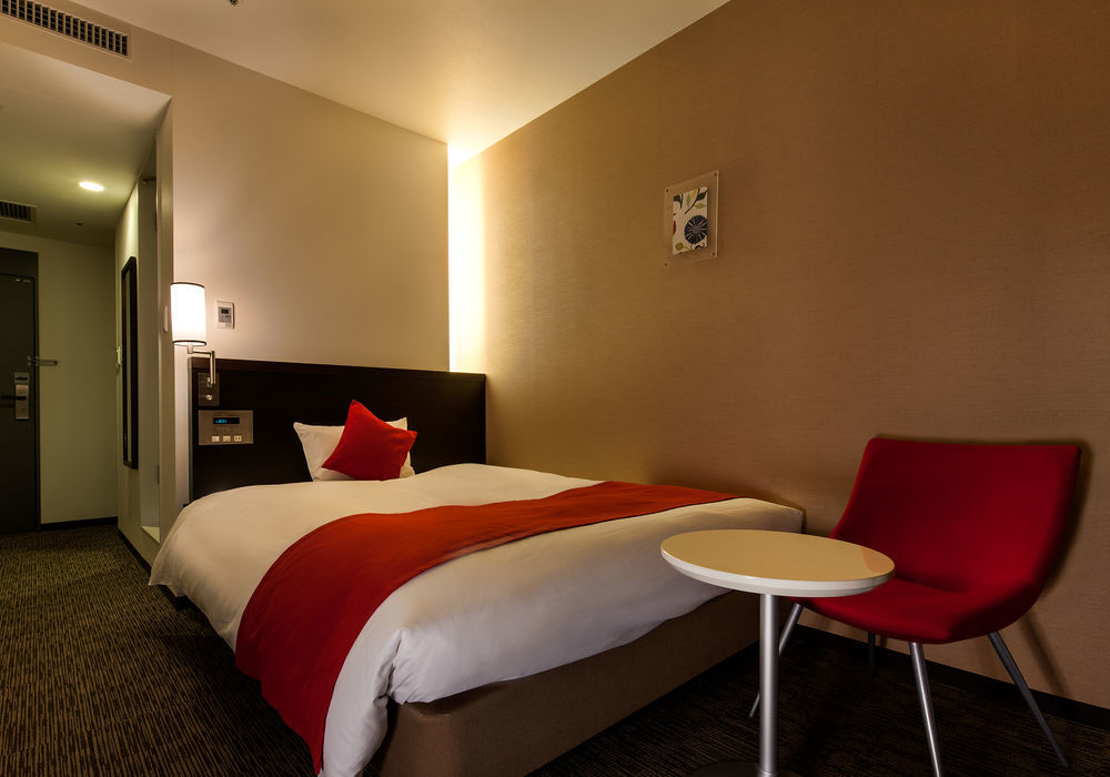 Daiwa Roynet Hotel Okayama Ekimae Exteriör bild